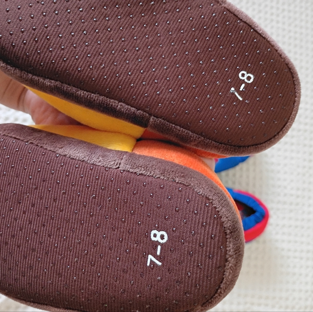 Slippers Boy - Picture 2 of 3